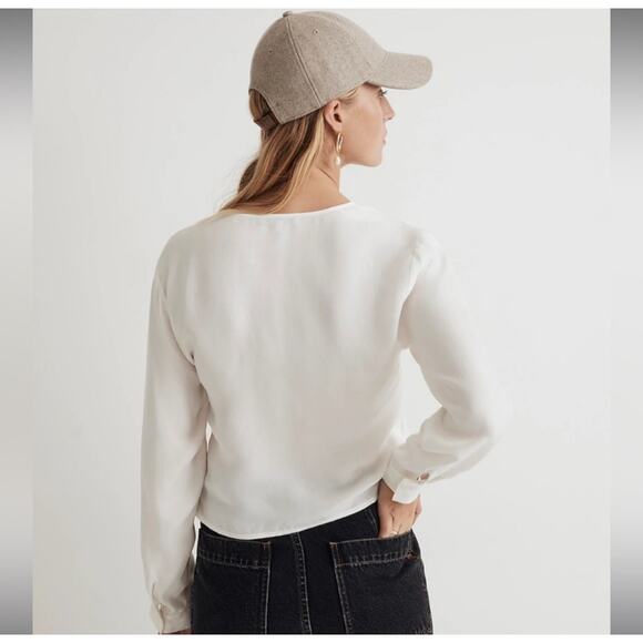 NWT Brushed Ruched-Front Top White Size 2 Retail $88 - Picture 2 of 5